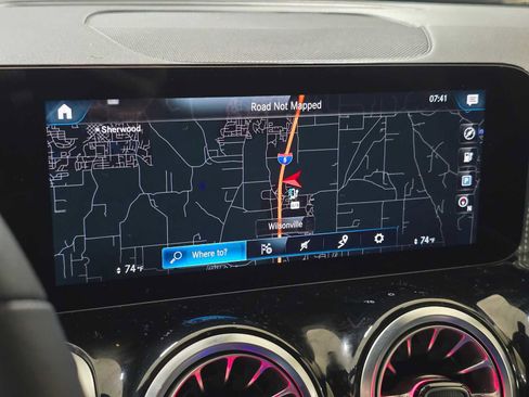 Certified 2023 Mercedes-Benz EQB 300 4MATIC image 30