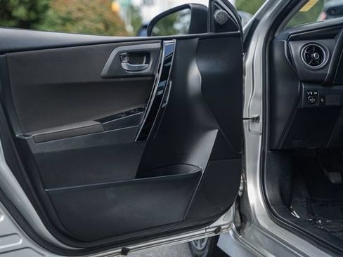 Used 2018 Toyota Corolla iM w/ All-Weather Mat Package FWD image 31