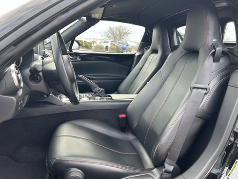 Used 2017 MAZDA MX-5 Miata RF Grand Touring image 21