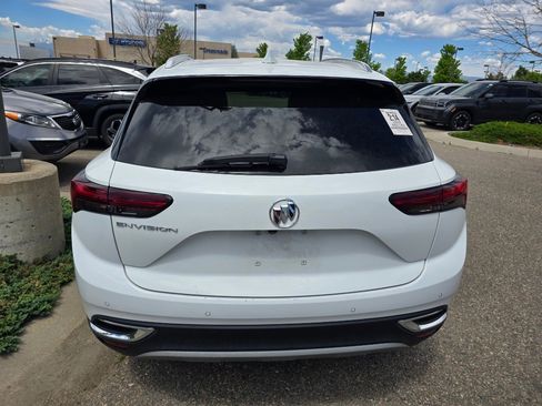 Used 2023 Buick Envision Preferred FWD image 3