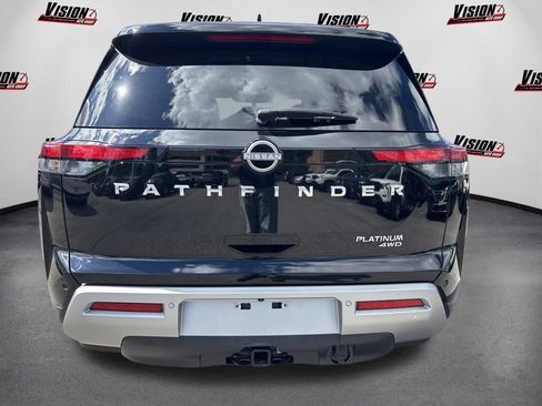 Certified 2024 Nissan Pathfinder Platinum AWD/4WD image 6