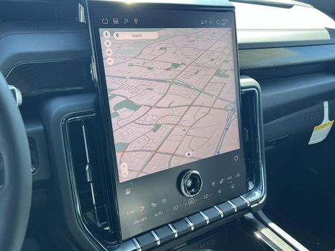 New 2026 GMC Yukon AT4 w/ AT4 Premium Package image 8