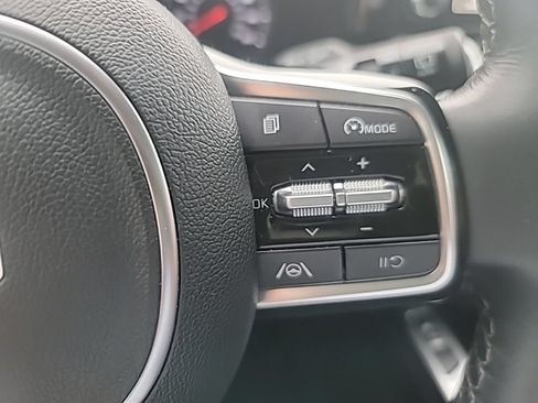 Certified 2023 Kia Sorento S FWD image 23