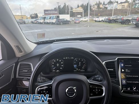 Used 2019 Volvo XC90 T6 Momentum w/ Advanced Package image 12