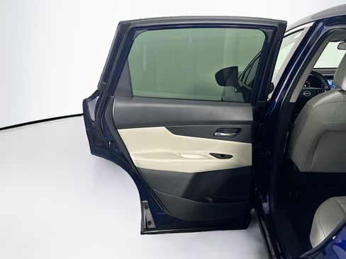 Used 2025 Nissan Murano SV FWD image 26