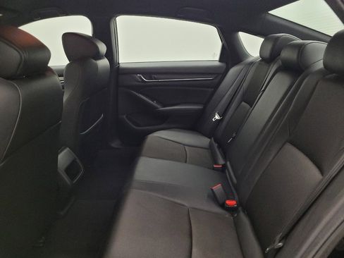 Used 2019 Honda Accord Sport image 18