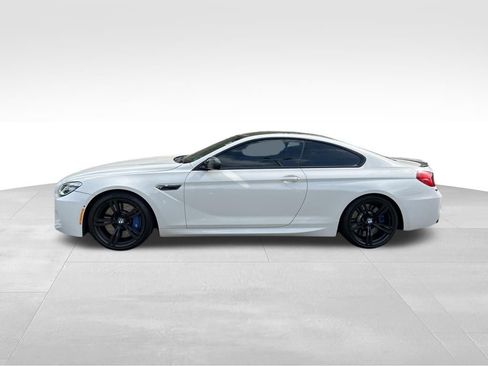 Used 2017 BMW M6 Coupe RWD image 2