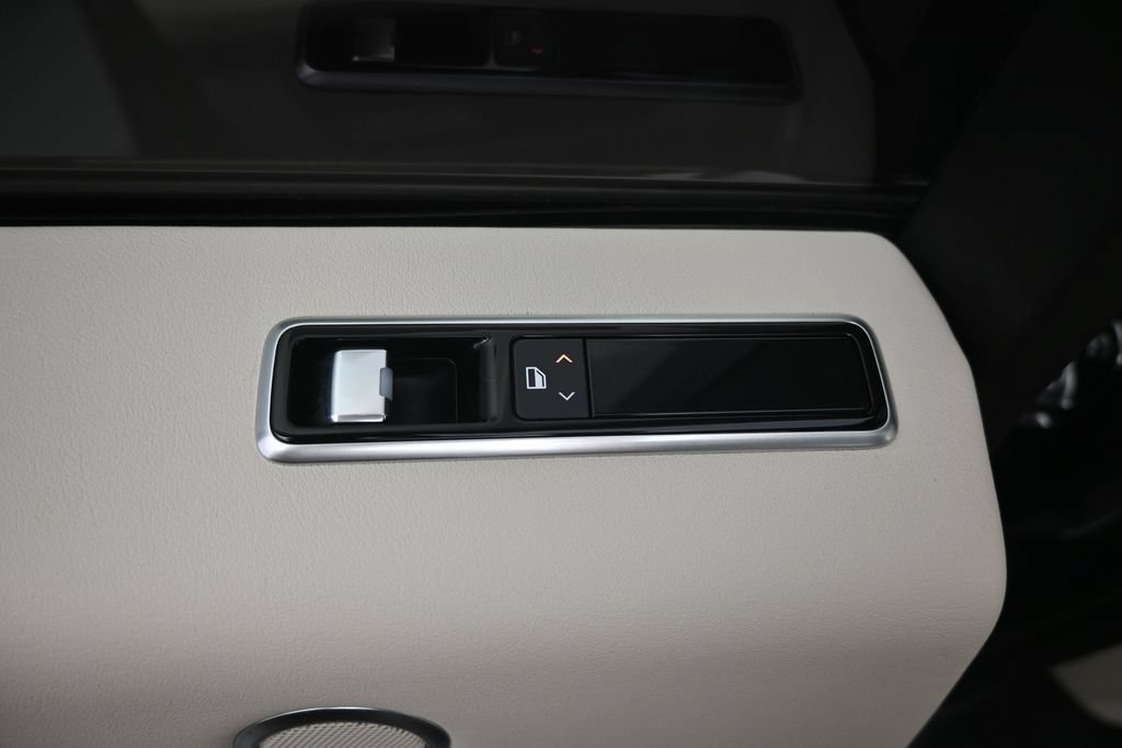 Used 2022 Land Rover Range Rover Westminster Edition AWD/4WD image 19