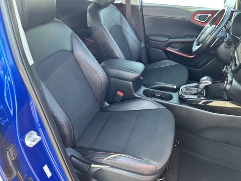 Used 2020 Kia Soul GT-Line Turbo FWD image 21
