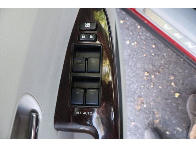 Used 2012 Toyota Venza LE FWD image 11
