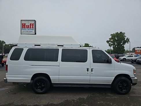Used 2011 Ford E-350 and Econoline 350 XLT RWD image 5