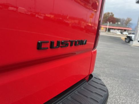 Used 2023 Chevrolet Silverado 1500 Custom Trail Boss w/ LPO, Dark Essentials Package image 27