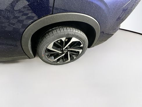 Used 2024 Mitsubishi Outlander SE image 11