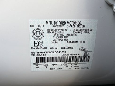 Used 2020 Ford Explorer XLT w/ Equipment Group 202A image 28