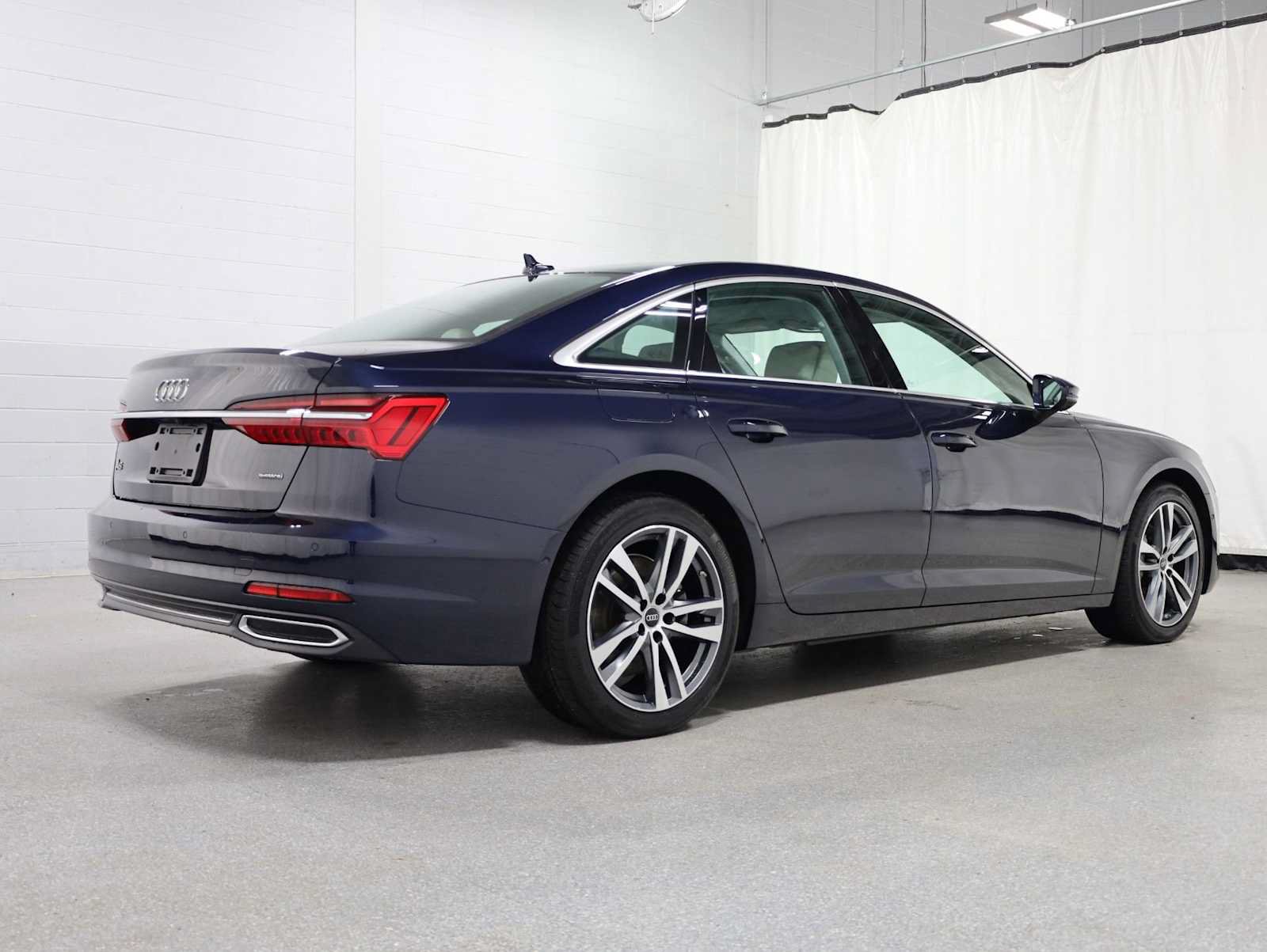 Used 2023 Audi A6 2.0T Premium w/ Convenience Package AWD/4WD image 9