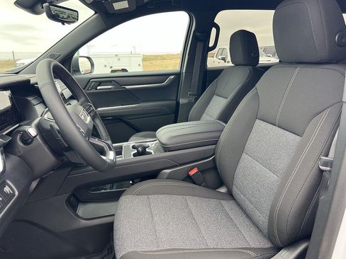 New 2026 GMC Acadia Elevation FWD image 23