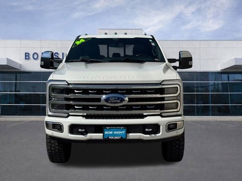 Used 2024 Ford F350 Platinum w/ Tremor Off-Road Package AWD/4WD image 41
