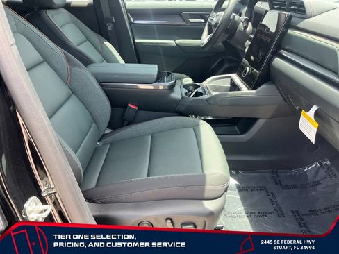 New 2026 GMC Terrain AT4 w/ Convenience Package III AWD/4WD image 19
