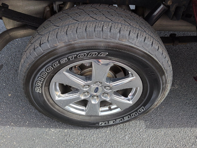 Used 2018 Ford F150 XLT w/ Equipment Group 302A Luxury AWD/4WD image 9