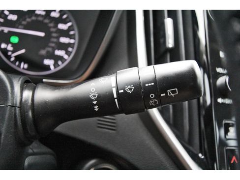 Certified 2023 Subaru Ascent Limited AWD/4WD image 18