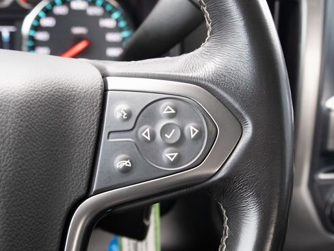 Used 2018 Chevrolet Silverado 1500 LT image 7