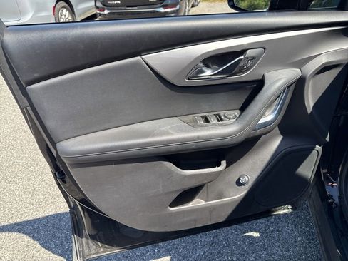 Used 2019 Chevrolet Blazer LT FWD image 10