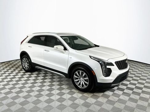 Used 2021 Cadillac XT4 Premium Luxury FWD image 1