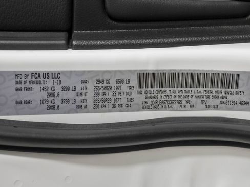 Used 2019 Jeep Grand Cherokee Altitude RWD image 49