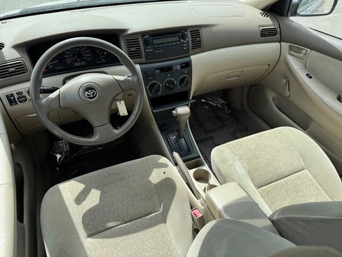 Used 2003 Toyota Corolla CE FWD image 11
