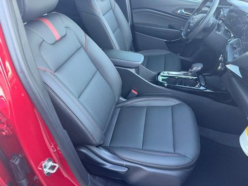 New 2026 Chevrolet Trax RS w/ Driver Confidence Package image 41