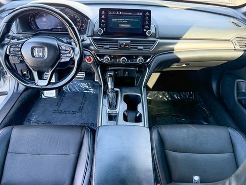 Used 2018 Honda Accord Sport image 26