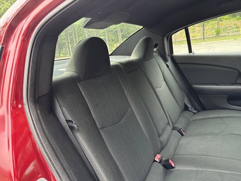 Used 2011 Chrysler 200 Touring FWD image 18