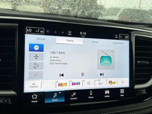 New 2026 Chrysler Pacifica Select image 44