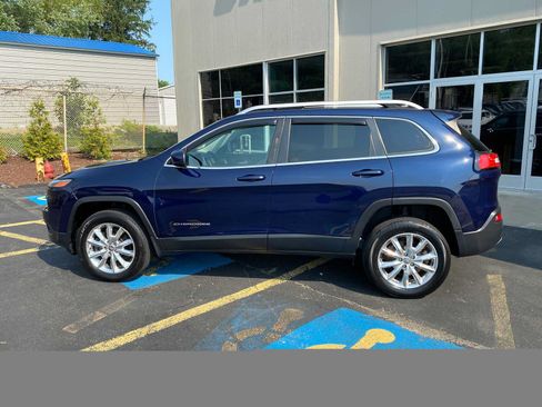 Used 2015 Jeep Cherokee Limited AWD/4WD image 14