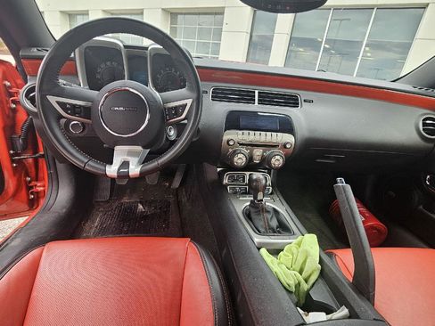 Used 2010 Chevrolet Camaro SS w/ LPO, Ground Effects Package image 5