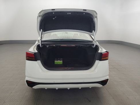 Used 2025 Nissan Altima 2.5 SV FWD image 29
