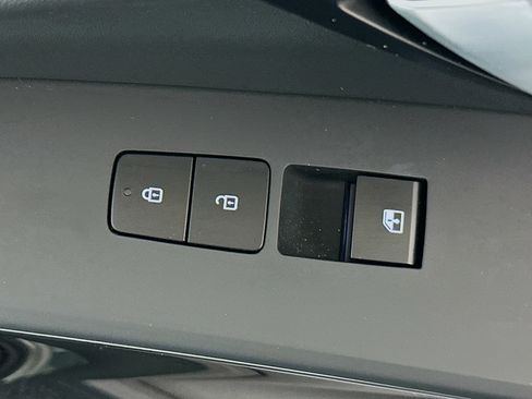 Used 2024 Kia Niro Wave image 29