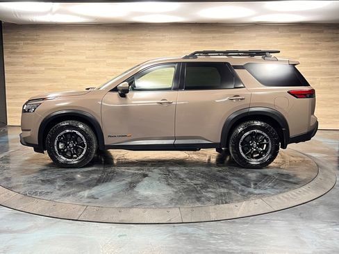 Used 2025 Nissan Pathfinder Rock Creek AWD/4WD image 18