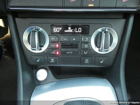 Used 2015 Audi Q3 2.0T Prestige w/ Prestige Package image 30