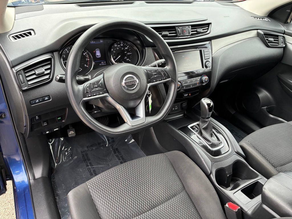 Used 2019 Nissan Rogue Sport S AWD/4WD image 16