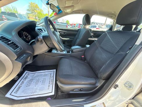 Used 2018 Nissan Altima 2.5 S w/ S Convenience Package image 16