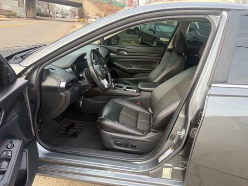 Used 2020 Nissan Altima 2.5 SR w/ Premium Package AWD/4WD image 25