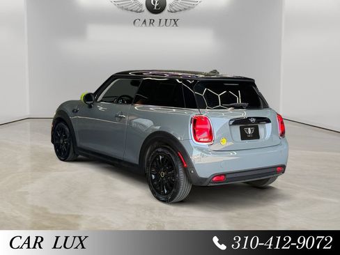 Used 2022 MINI Cooper SE FWD image 3