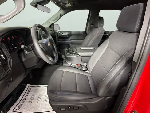 Used 2025 Chevrolet Silverado 1500 Custom RWD image 17