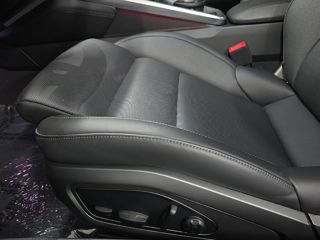 Certified 2024 Porsche 911 Turbo AWD/4WD image 25