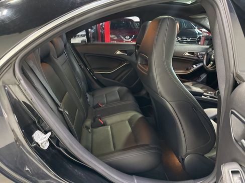 Used 2018 Mercedes-Benz CLA 250 4MATIC image 36
