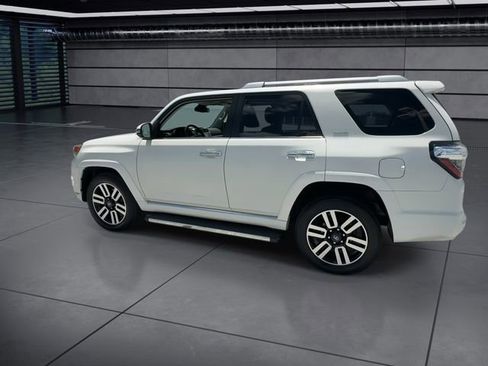 Used 2023 Toyota 4Runner Limited AWD/4WD image 5