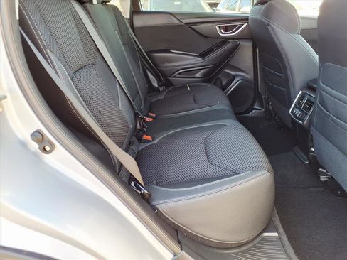 Used 2020 Subaru Forester Premium image 14