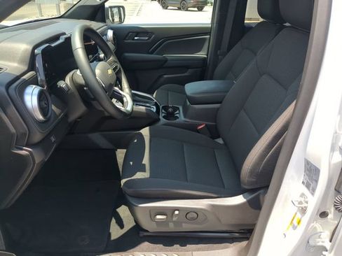 Used 2025 Chevrolet Colorado LT w/ Advanced Trailering Package RWD image 14