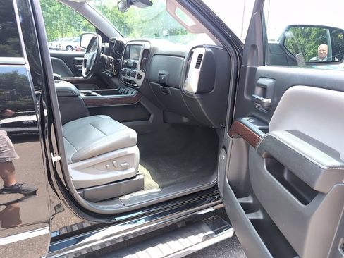 Used 2018 GMC Sierra 1500 SLT AWD/4WD image 7